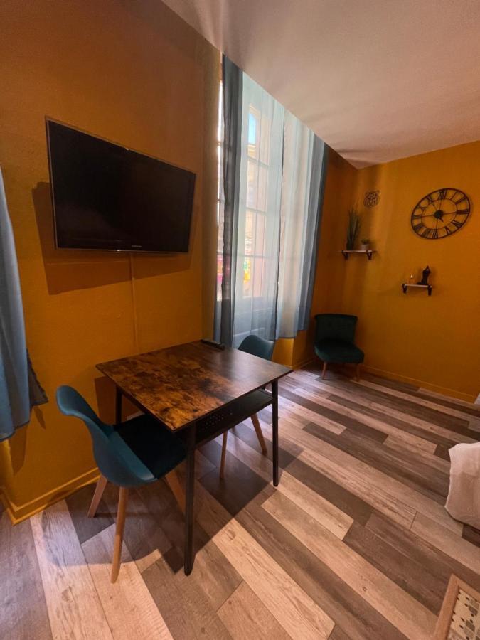 Jungle Room Romans-sur-Isère Esterno foto